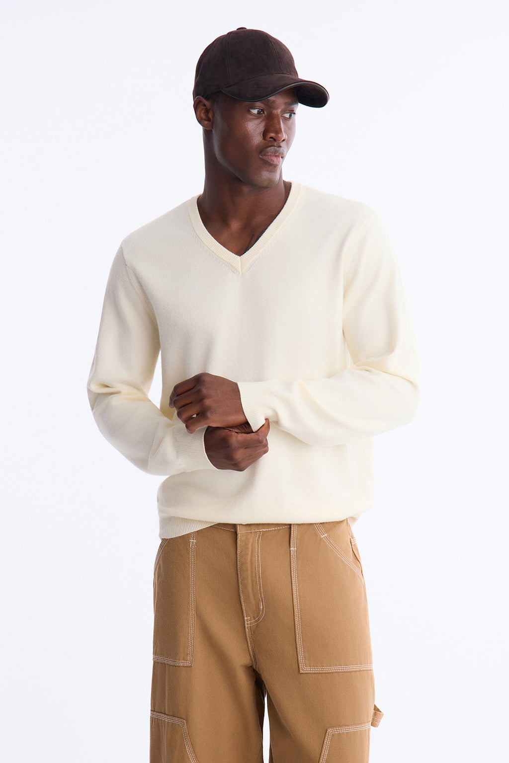 Classic V-Neck Sweater - Beige
