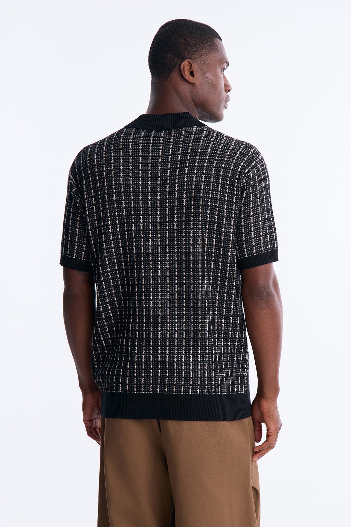 Two Button Relaxed Sweater Polo - Black/combo