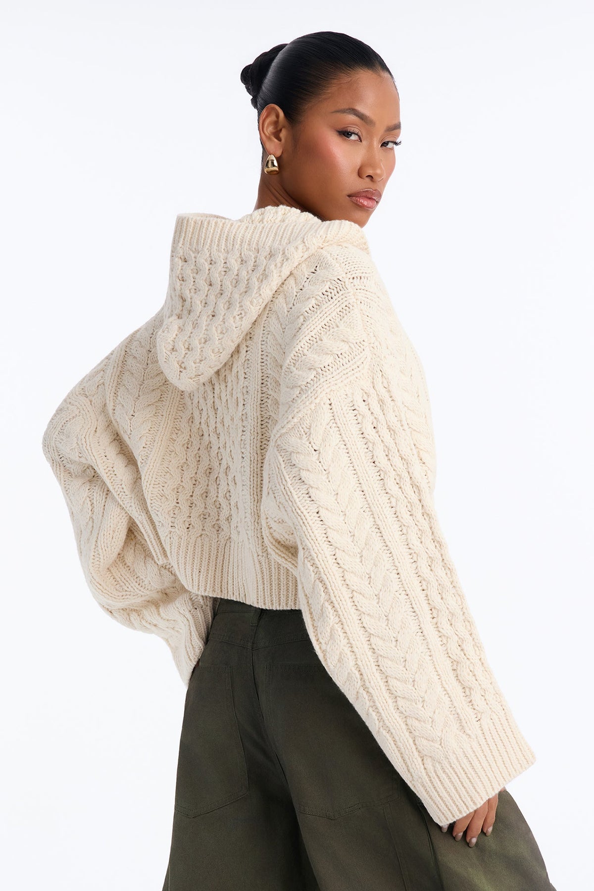 Fall Feels Only Chunky Yarn Hooded Sweater - Ivory