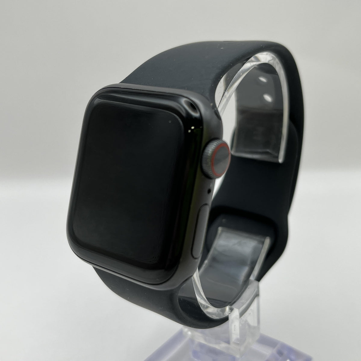 Apple Watch (Series 5) 40mm Grey Unlocked 32GB