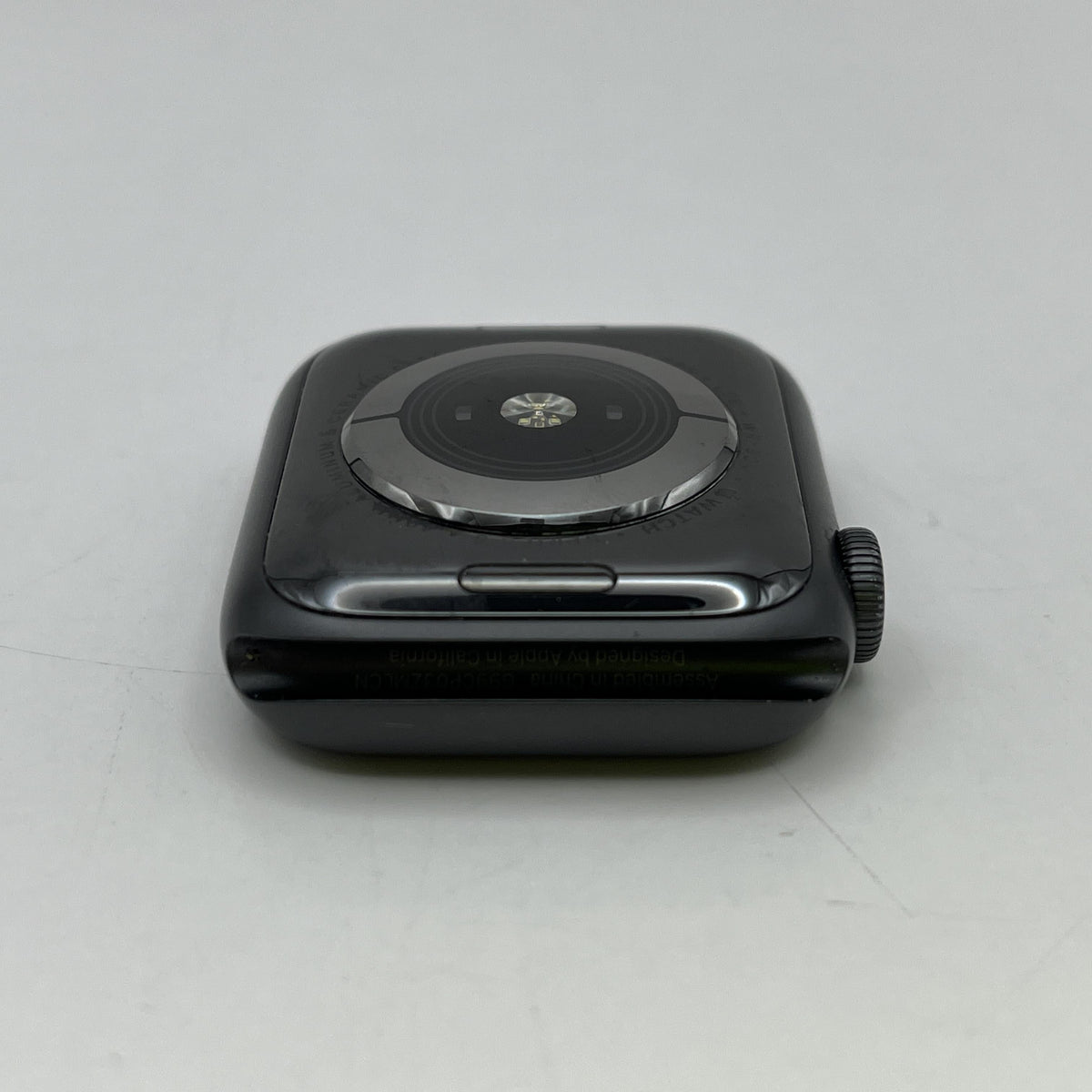 Apple Watch (Series 5) 40mm Grey Unlocked 32GB