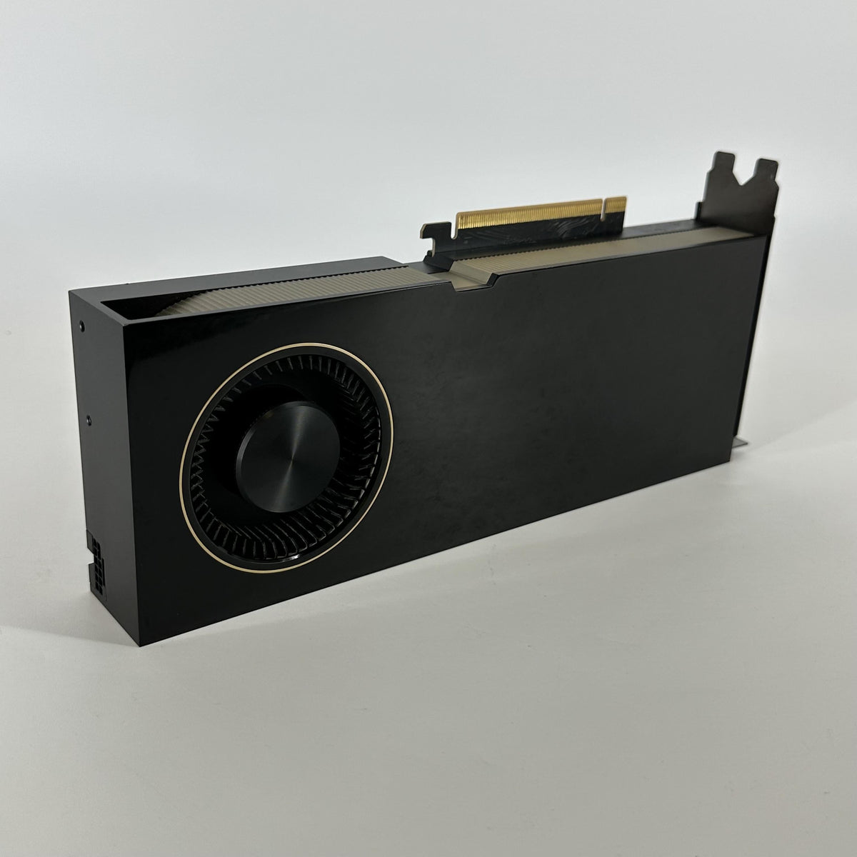 NVIDIA Quadro RTX 6000 Ada 48GB RAM