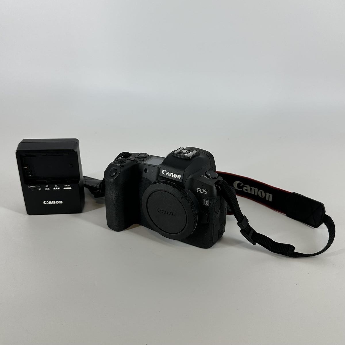 Canon EOS R 30.3MP Black
