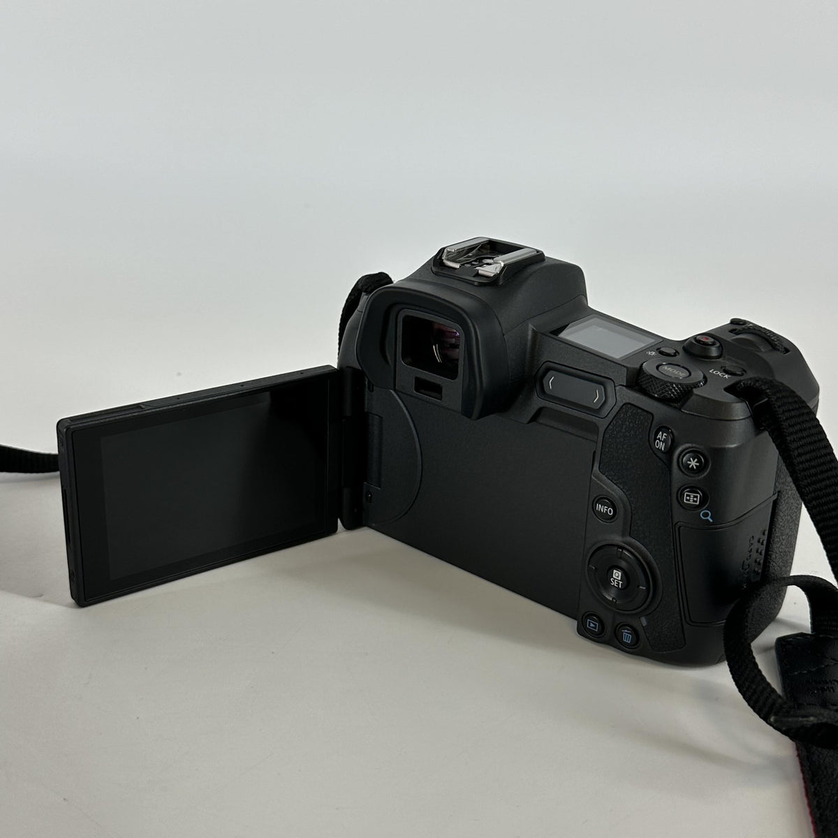 Canon EOS R 30.3MP Black
