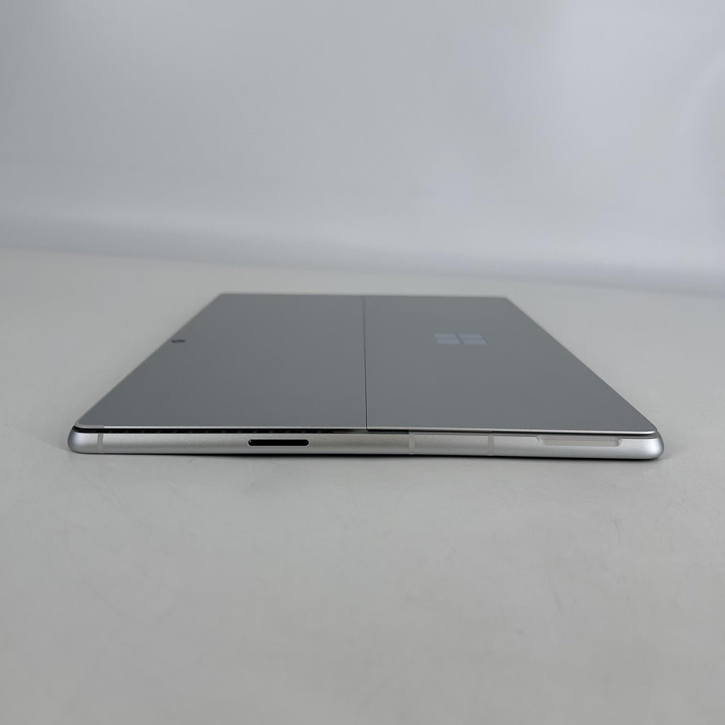 Microsoft Surface Pro 11 13 Silver Unlocked 3.4 GHz Qualcomm Snapdragon X Plus 16GB RAM 256GB Solid State Drive