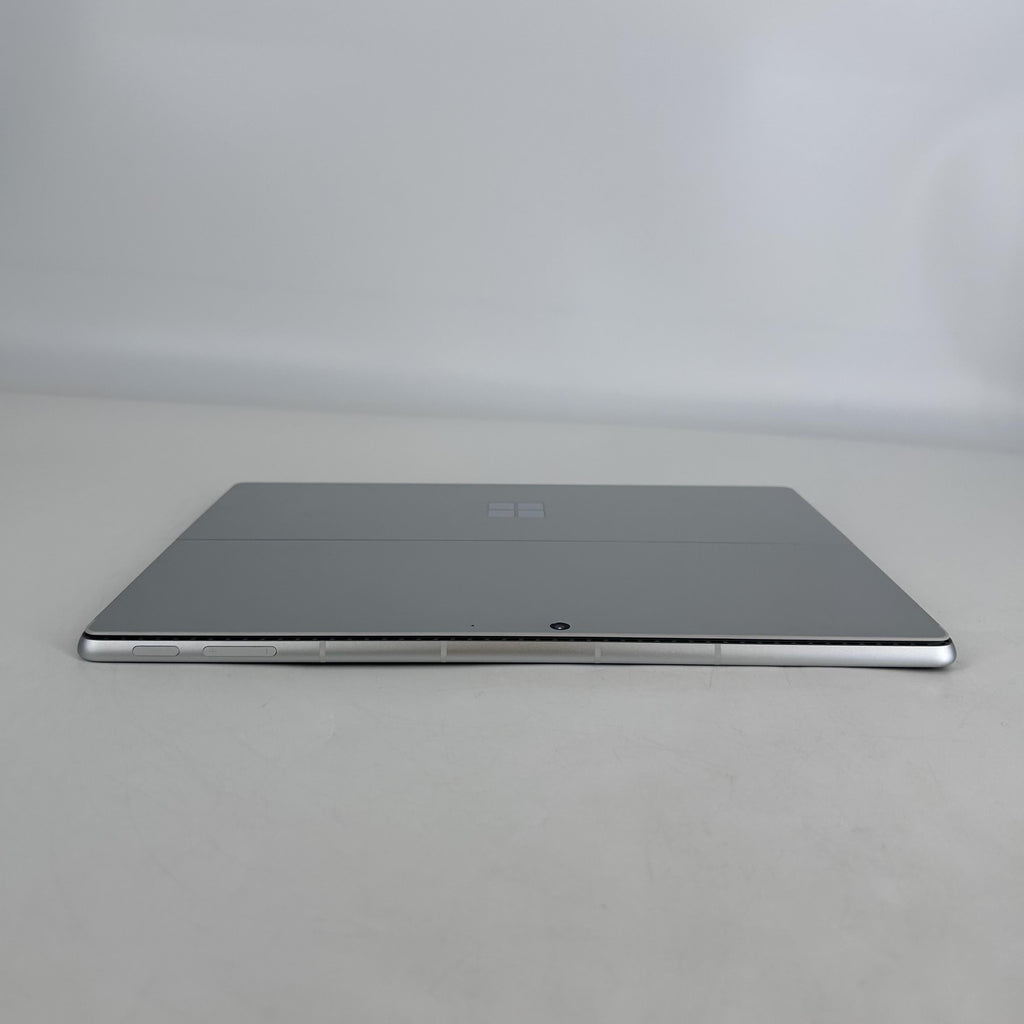 Microsoft Surface Pro 11 13 Silver Unlocked 3.4 GHz Qualcomm Snapdragon X Plus 16GB RAM 256GB Solid State Drive