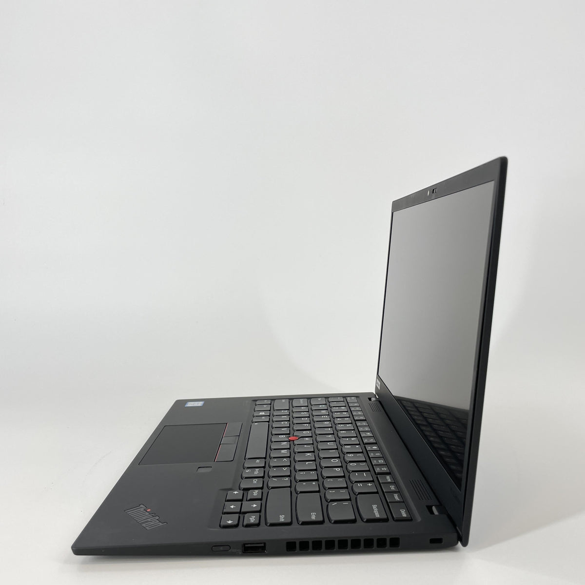 Lenovo ThinkPad X1 Carbon Gen 7 14 Black 1.9 GHz Intel Core i7 8th Gen. 16GB RAM 512GB Solid State Drive