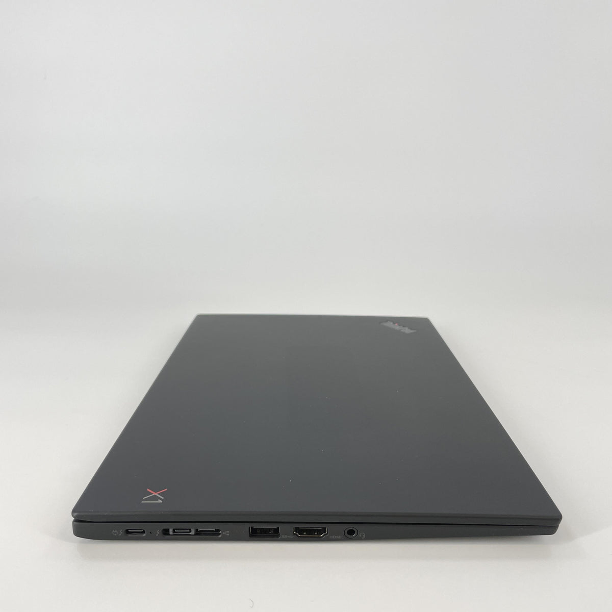Lenovo ThinkPad X1 Carbon Gen 7 14 Black 1.9 GHz Intel Core i7 8th Gen. 16GB RAM 512GB Solid State Drive