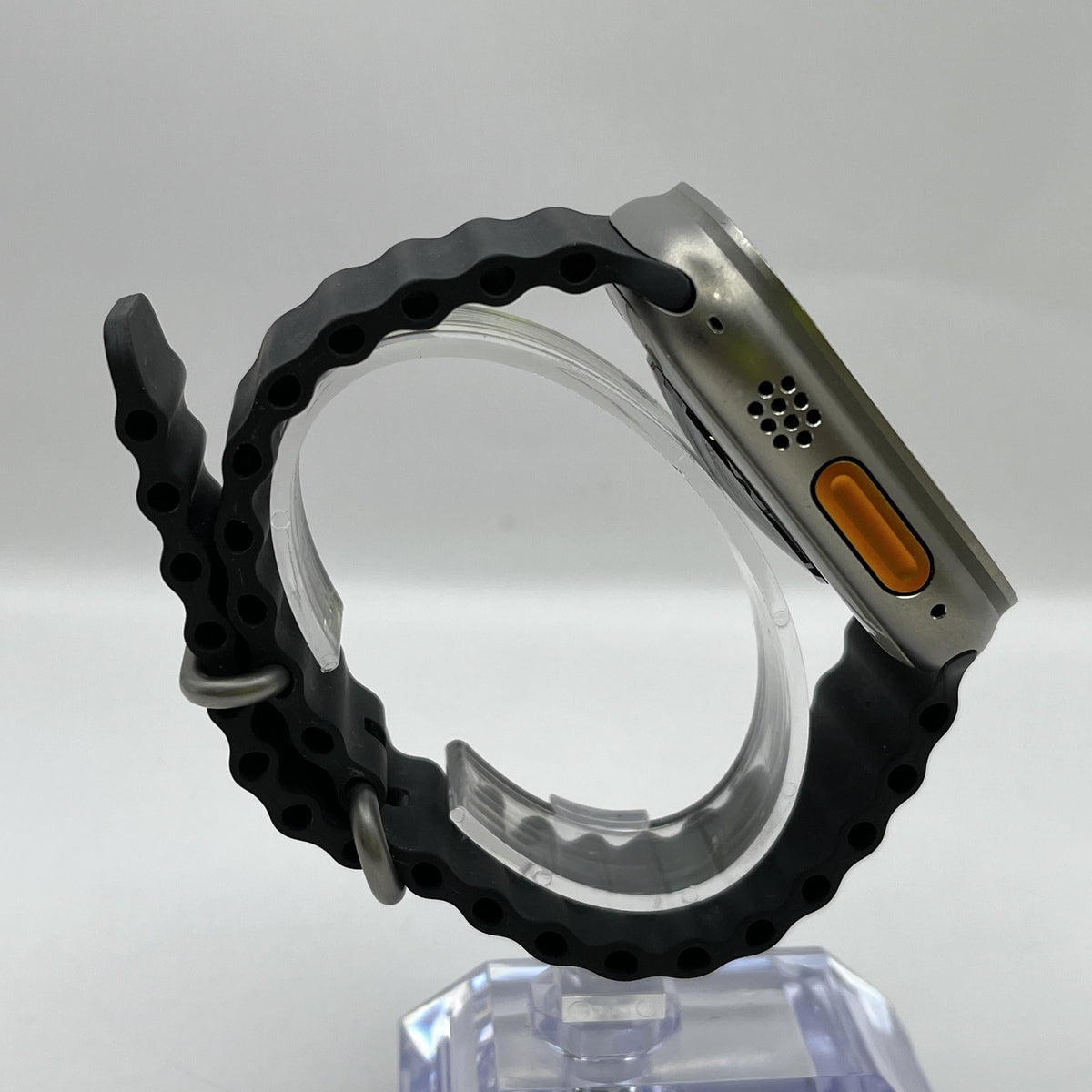 Apple Watch (Ultra) 49mm Unlocked 32GB