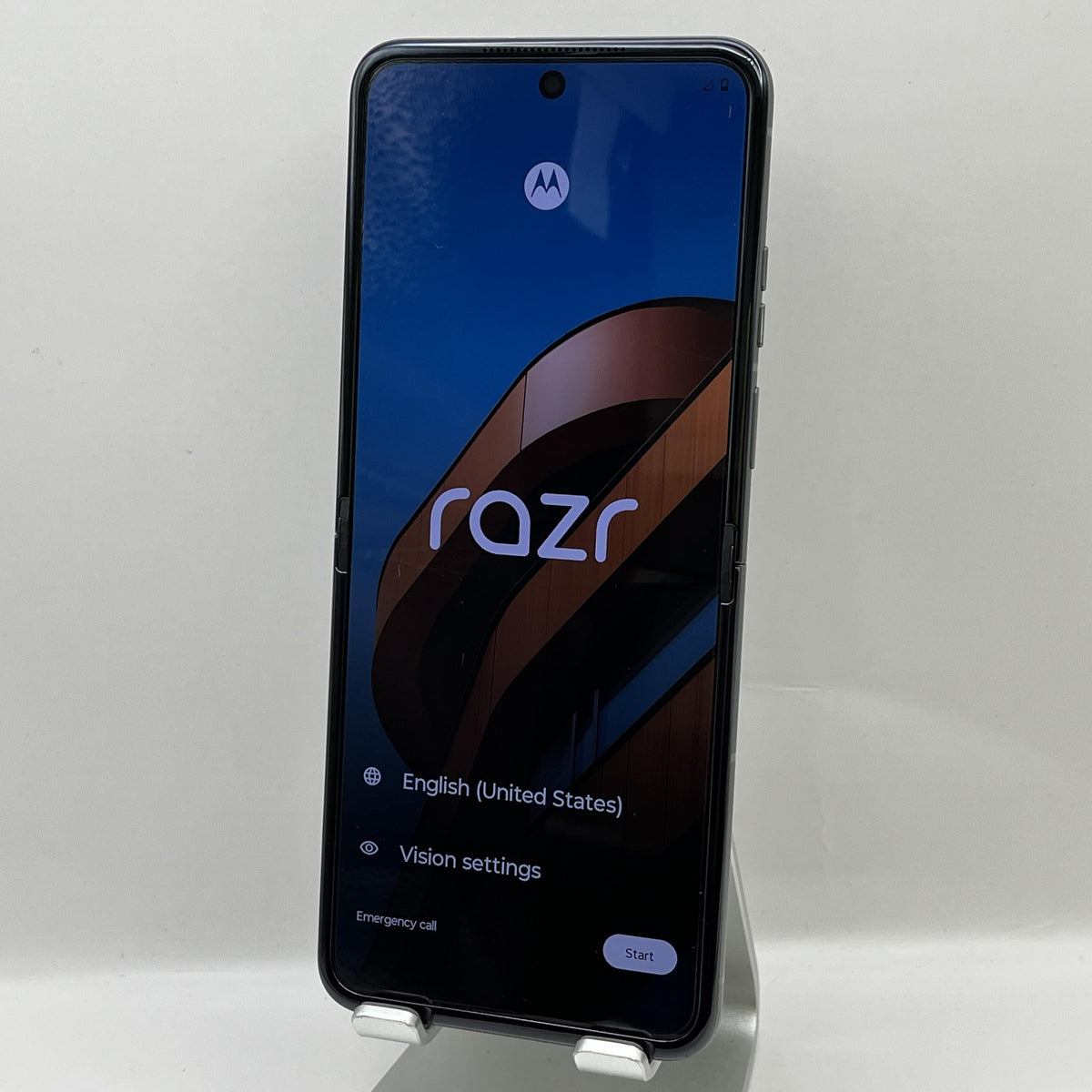 Motorola Razr (2026) 256GB Hematite (GSM Unlocked)