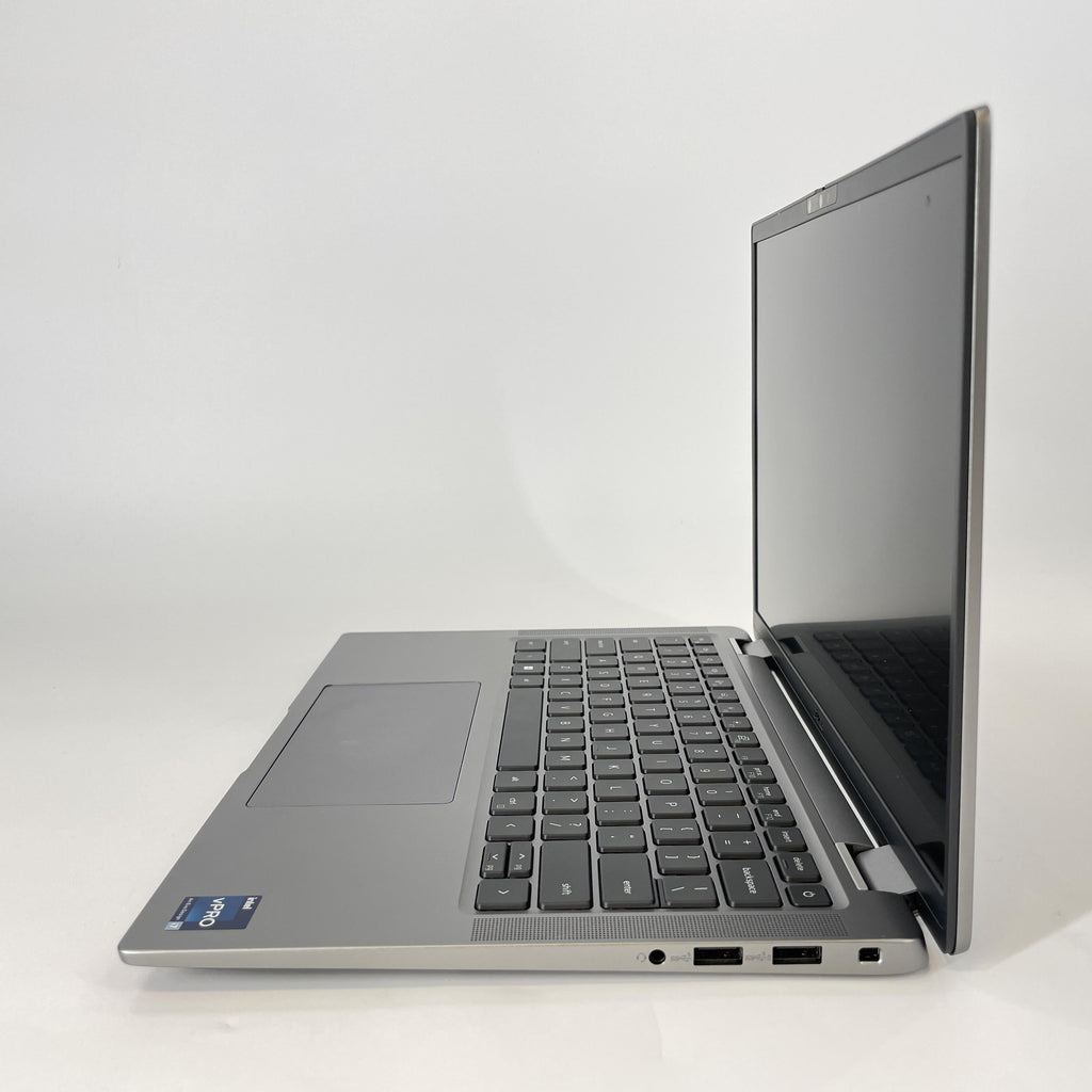 Dell Latitude 7440 14 Gray 1.8 GHz Intel Core i7 13th Gen. 32GB RAM 512GB Solid State Drive