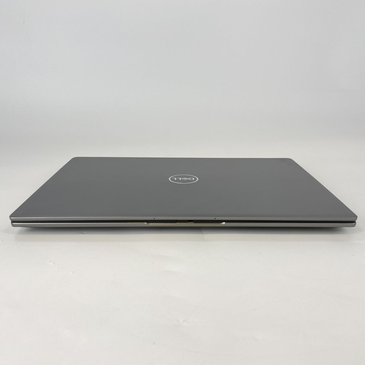 Dell Latitude 7440 14 Gray 1.8 GHz Intel Core i7 13th Gen. 32GB RAM 512GB Solid State Drive