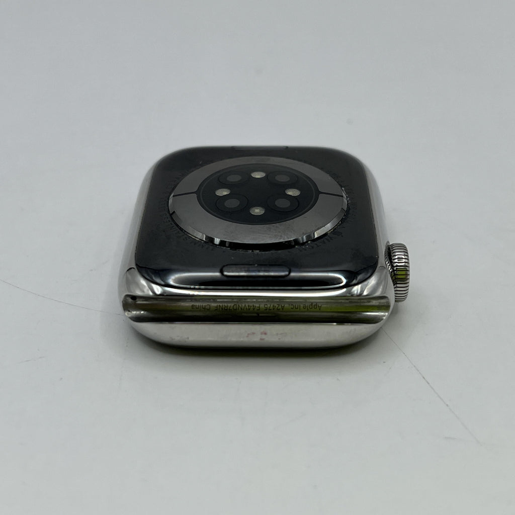 Apple Watch (Series 7) 41mm Silver Unlocked 32GB