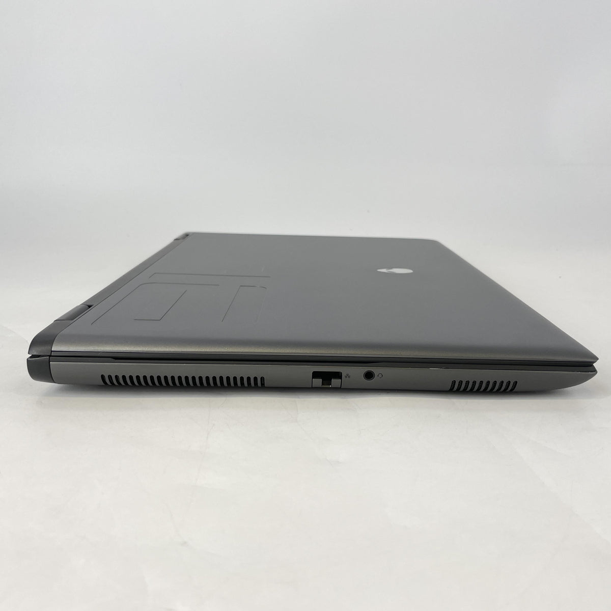 Dell Alienware M16 R2 Black 1.4 GHz Intel Core Ultra 7 16GB RAM 1TB Solid State Drive NVIDIA GeForce RTX 4070 8 GB