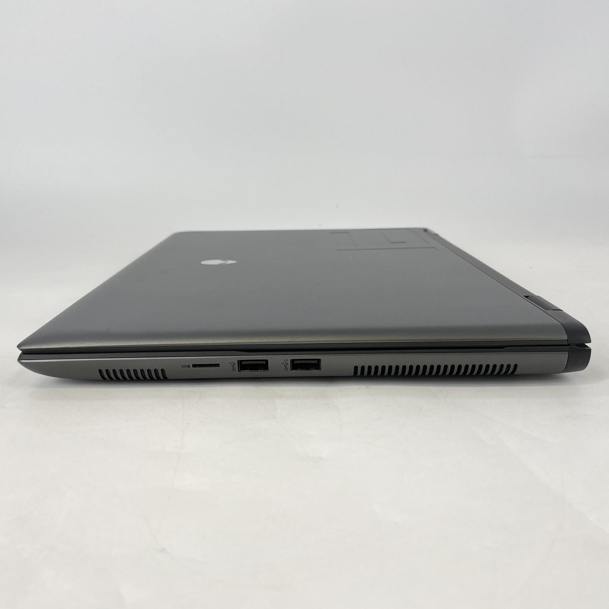 Dell Alienware M16 R2 Black 1.4 GHz Intel Core Ultra 7 16GB RAM 1TB Solid State Drive NVIDIA GeForce RTX 4070 8 GB