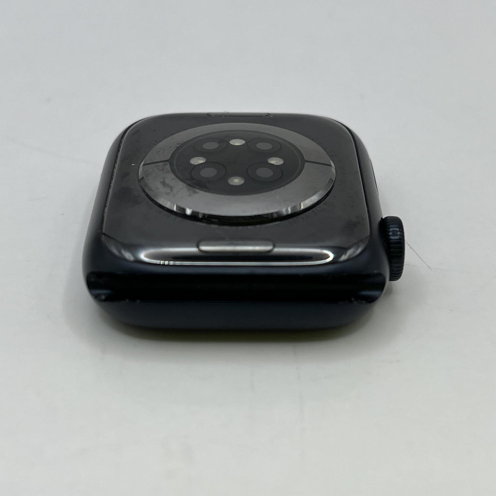 Apple Watch (Series 8) 41mm Space Black Unlocked 32GB