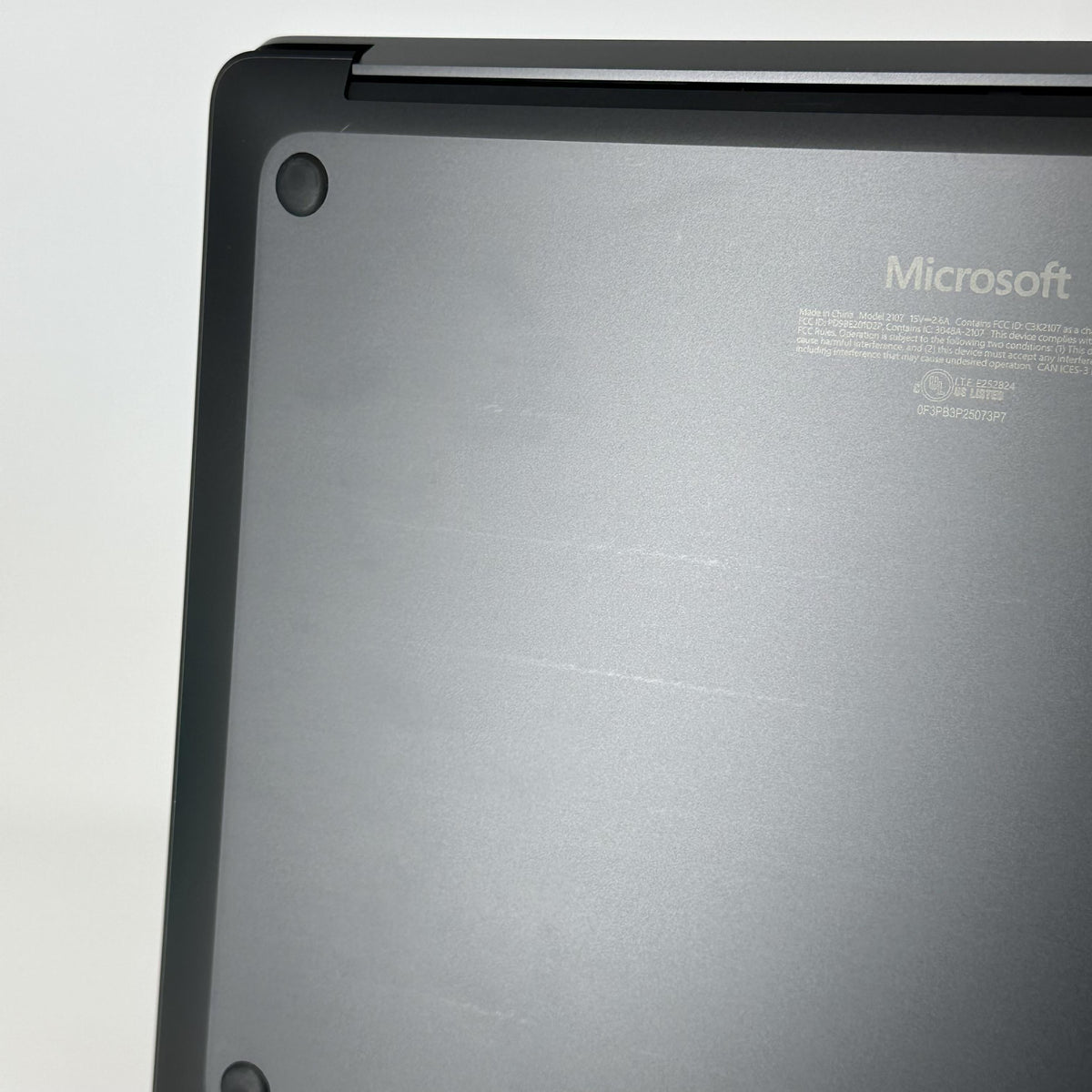 Microsoft Surface Laptop 7 13.8 Black WiFi 2.1 GHz Intel Core Ultra 5 Series 2 16GB RAM 512GB Solid State Drive