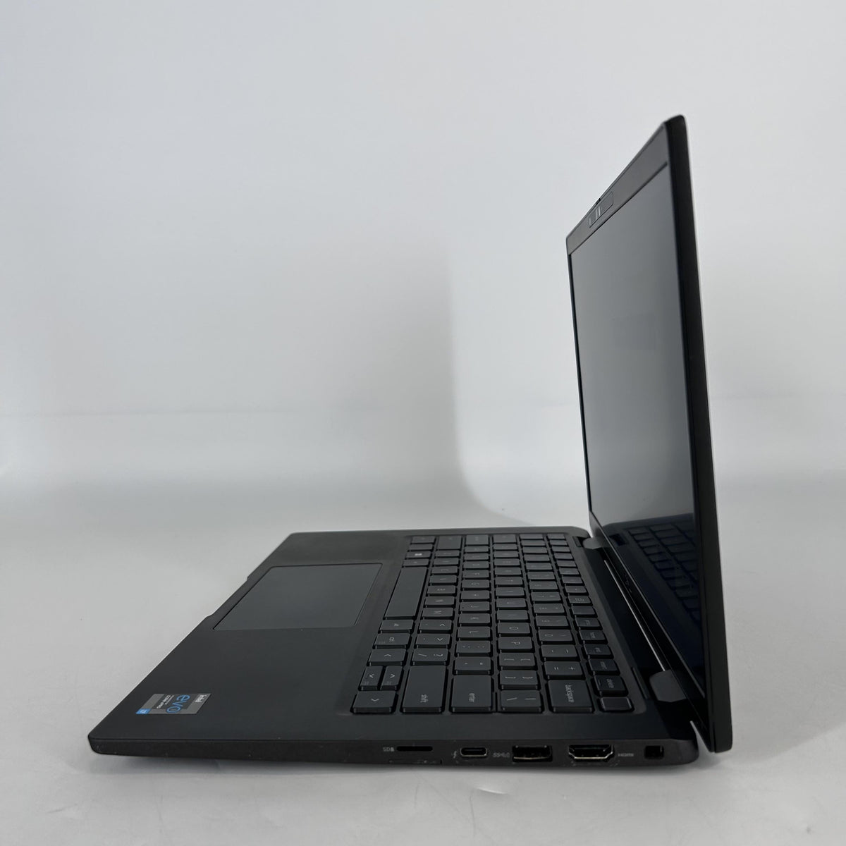 Dell Latitude 7420 14 Black 3.0 GHz Intel Core i7 11th Gen. 16GB RAM 512GB Solid State Drive