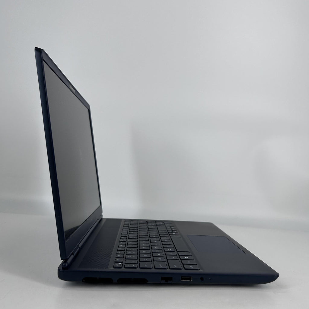 Dell Alienware Interstellar Indigo 2.7 GHz Intel Core Ultra 9 Series 2 32GB RAM 2TB Solid State Drive NVIDIA GeForce RTX 5070 8 GB