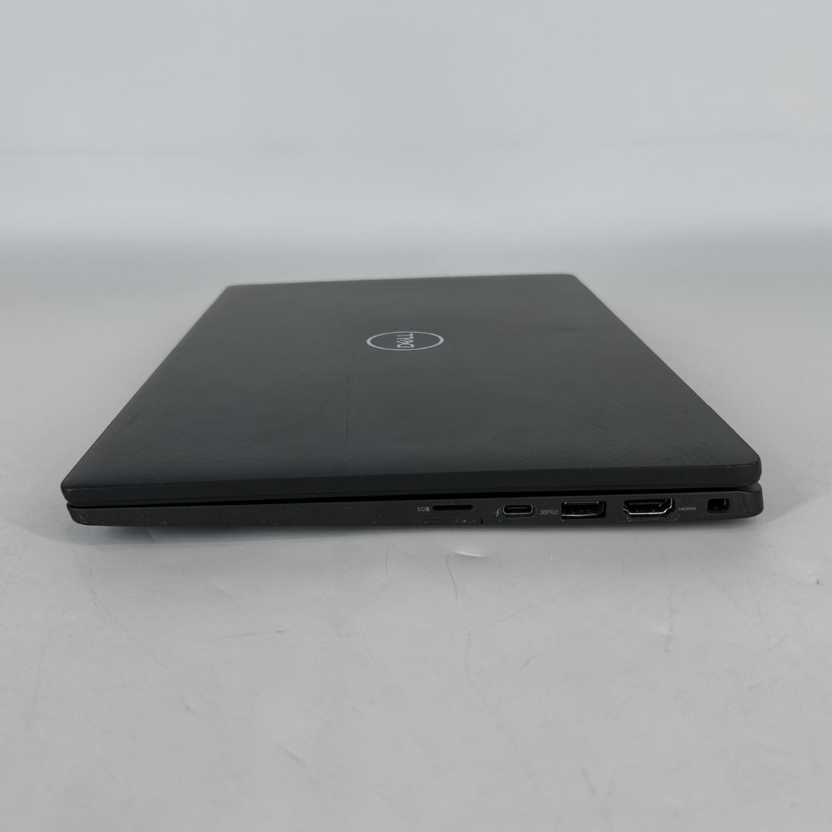 Dell Latitude 7420 14 Black 3.0 GHz Intel Core i7 11th Gen. 16GB RAM 512GB Solid State Drive