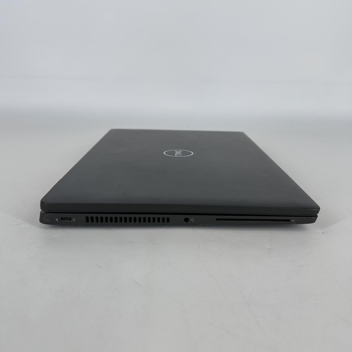 Dell Latitude 7420 14 Black 3.0 GHz Intel Core i7 11th Gen. 16GB RAM 512GB Solid State Drive