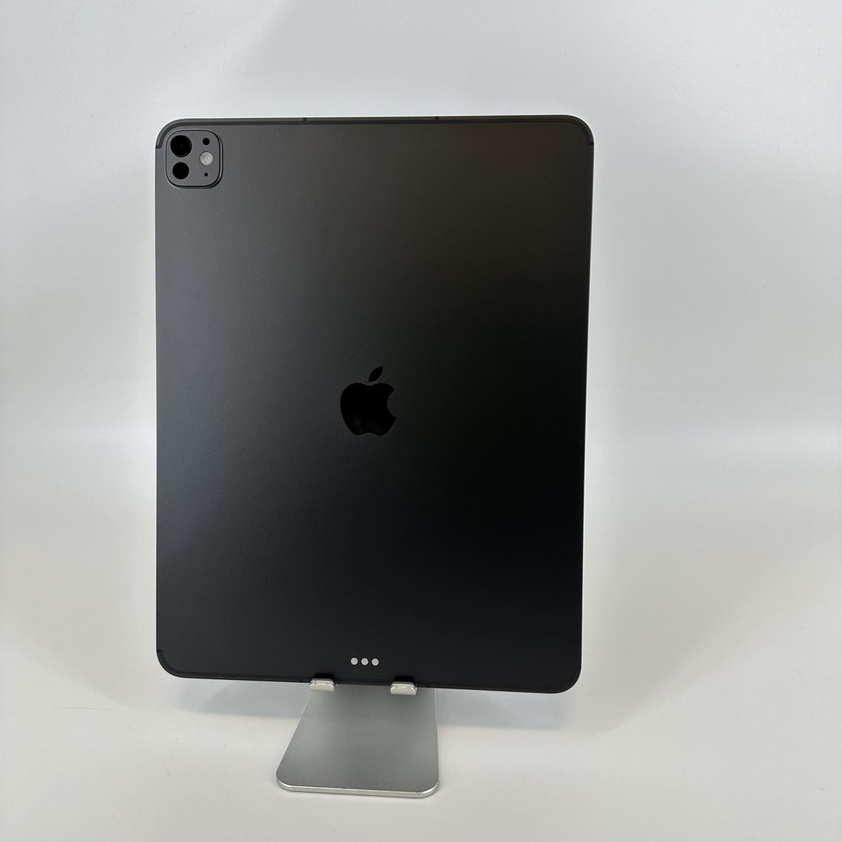 iPad Pro 13 (M5) 1TB Space Black (GSM Unlocked)