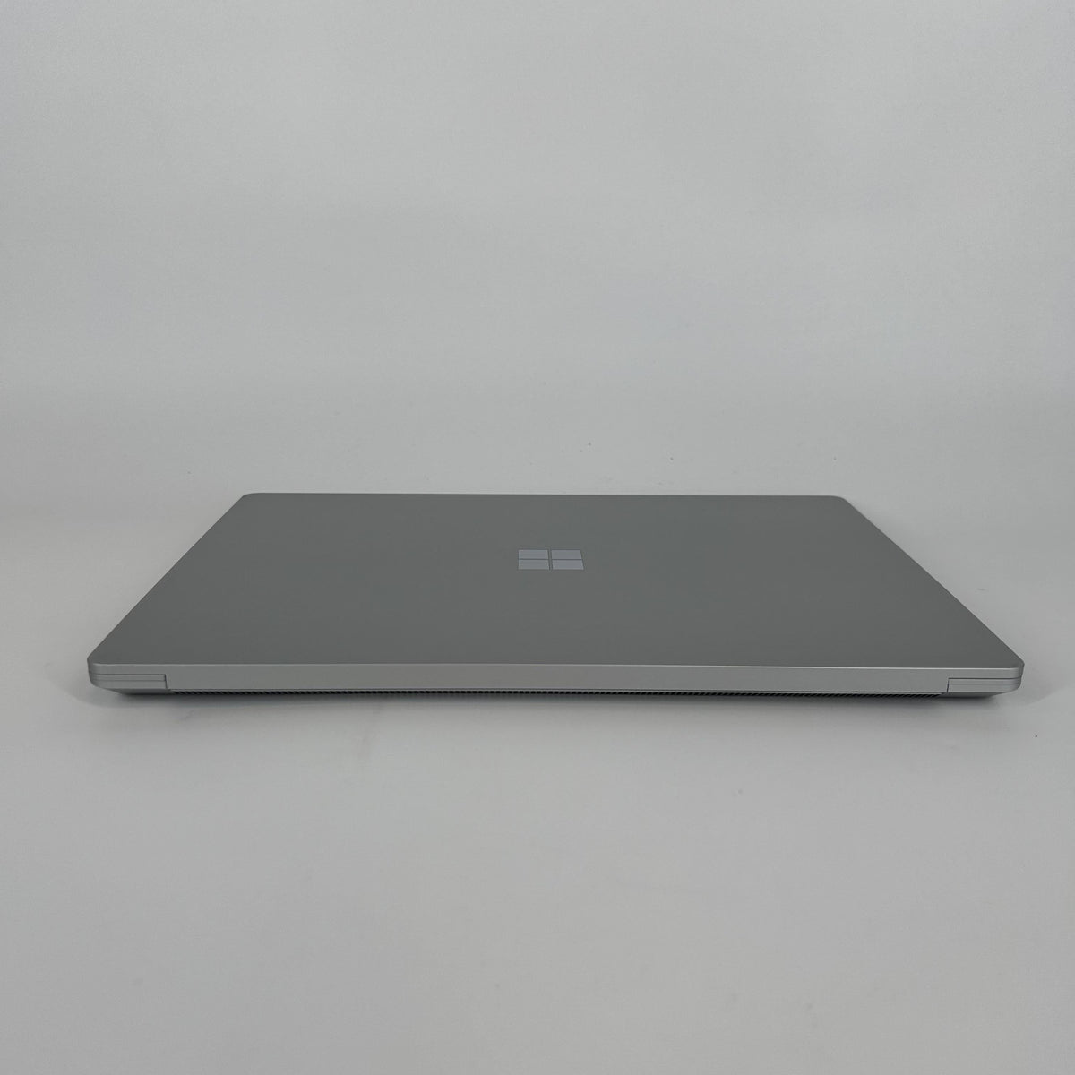 Microsoft Surface Laptop 6 15 Platinum 3.8 GHz Intel Core Ultra 7 32GB RAM 512GB Solid State Drive