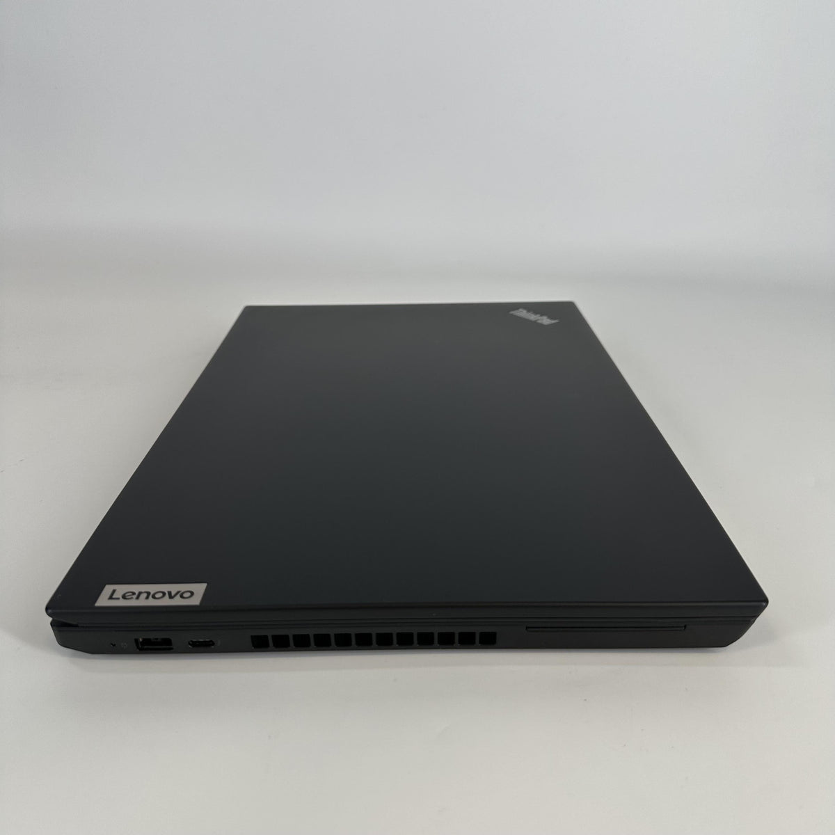 Lenovo ThinkPad P15v Gen 3 Black 2.4 GHz Intel Core i7 12th Gen. 16GB RAM 512GB Solid State Drive NVIDIA RTX A2000 4 GB
