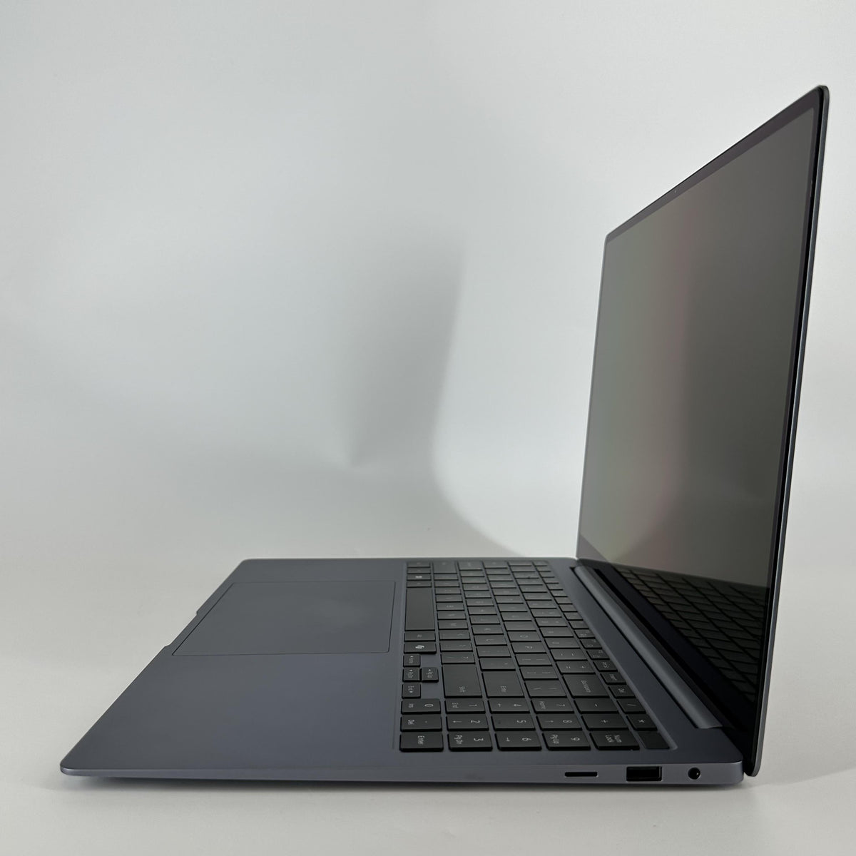 Galaxy Book4 Pro 16 Blue 3.8 GHz Intel Core Ultra 7 16GB RAM 1TB Solid State Drive