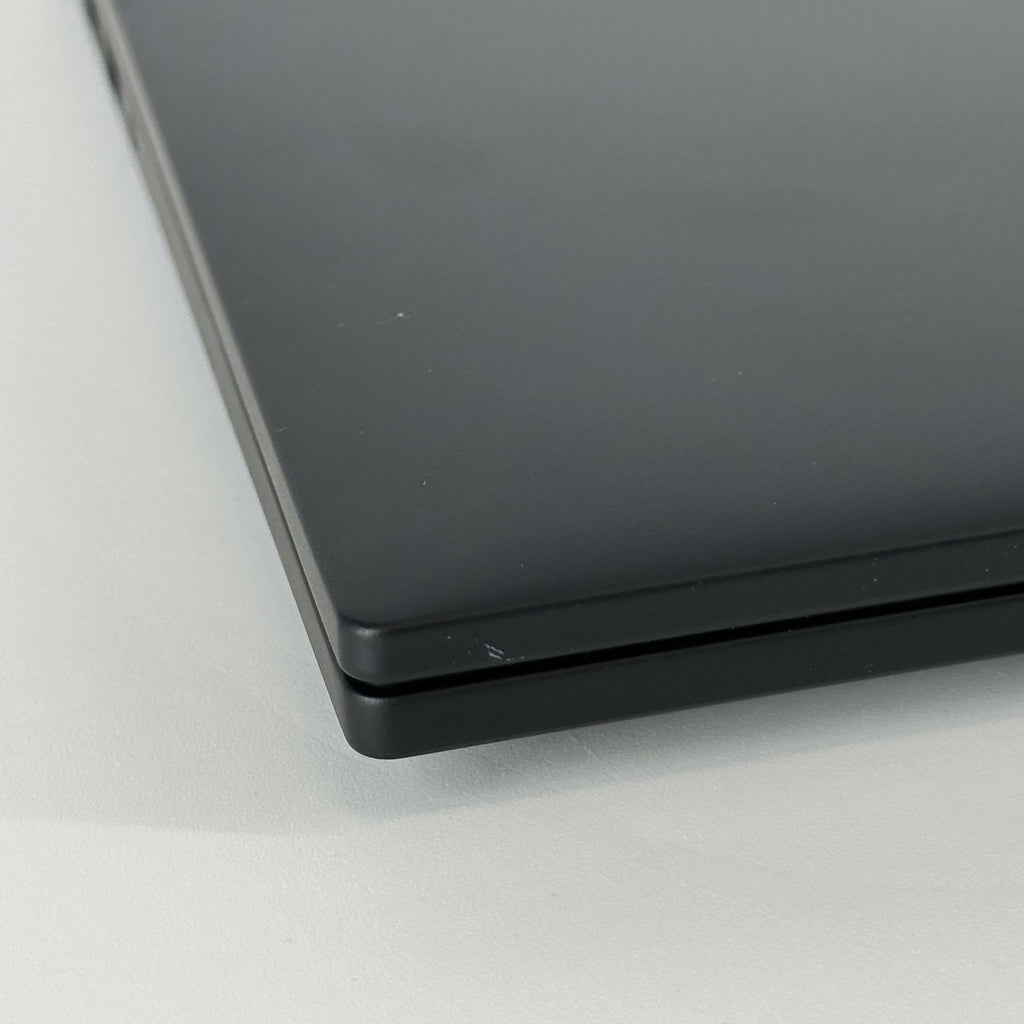 Lenovo ThinkPad P14s Gen 5 Black 3.3 GHz AMD Ryzen 7 Pro 8840HS 32GB RAM 1TB Solid State Drive