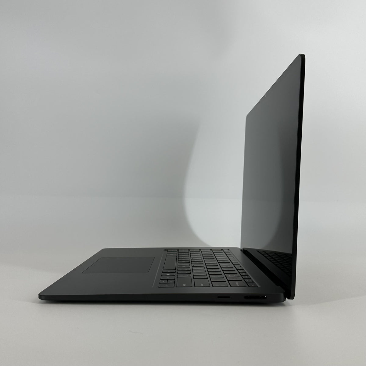 Microsoft Surface Laptop 7 15 Black WiFi 3.4 GHz Qualcomm Snapdragon X Elite 16GB RAM 512GB Solid State Drive