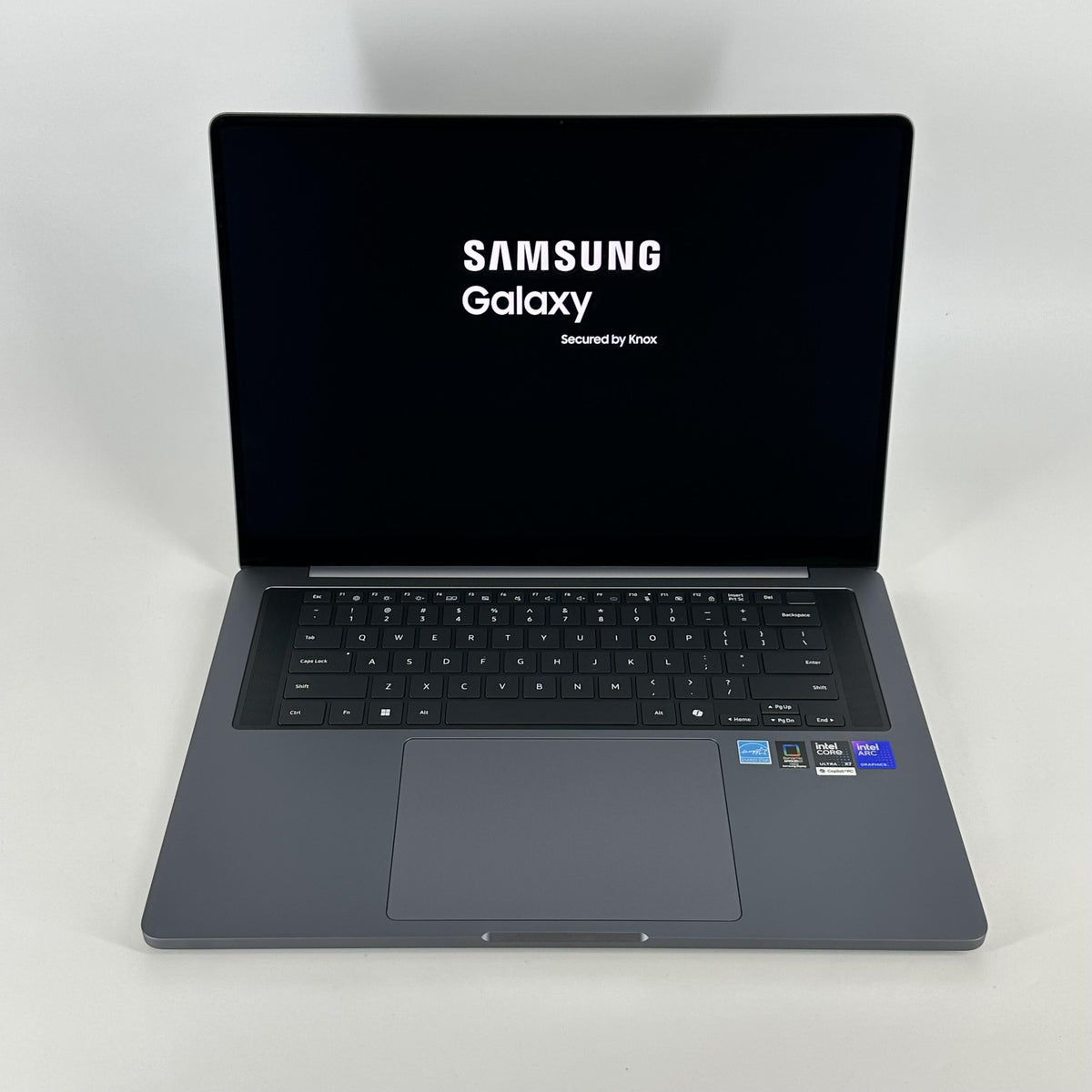 Samsung Galaxy Book6 Ultra 16 Gray Blue 1.9 GHz Intel Core Ultra X7 Series 3 32GB RAM 1TB Solid State Drive