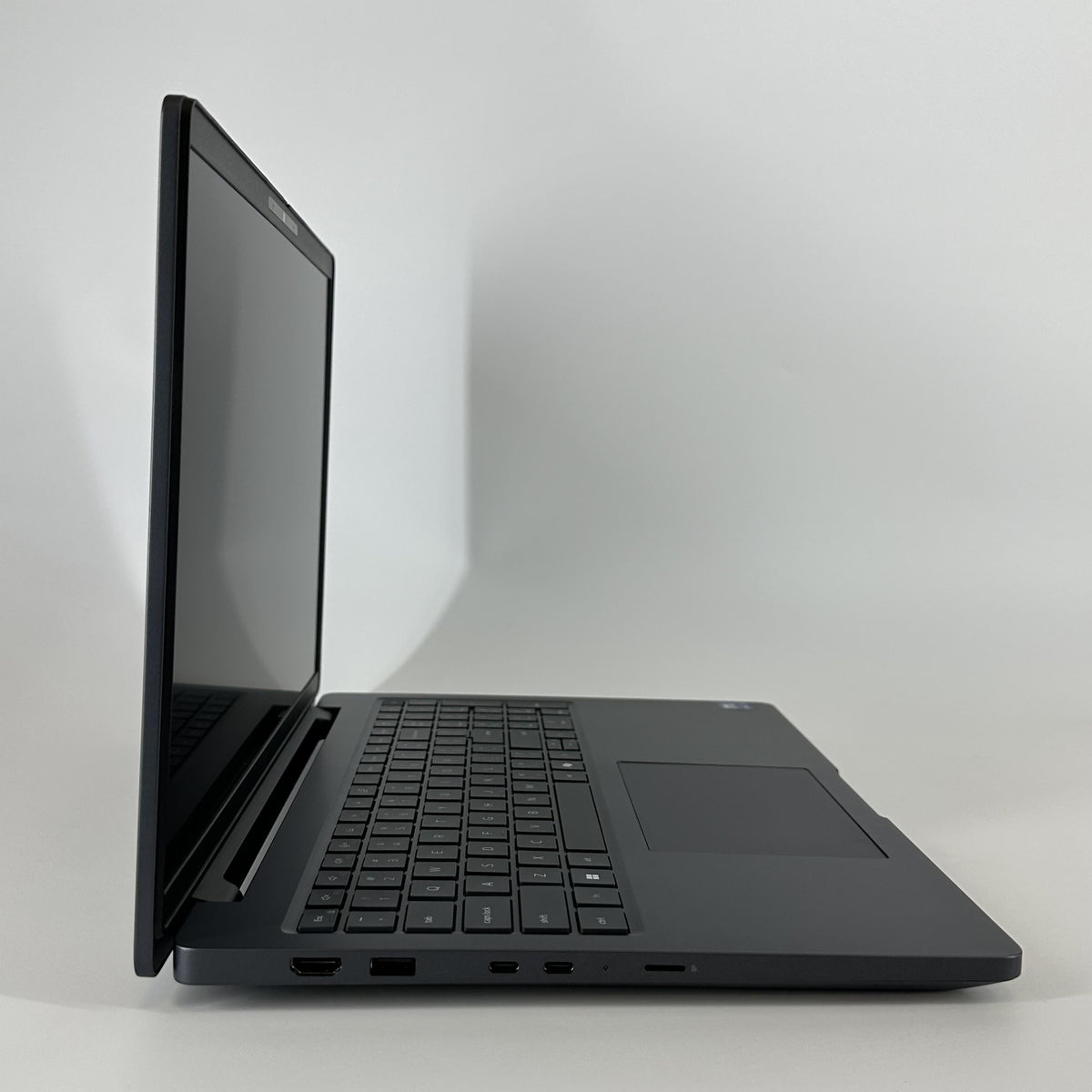 Dell Pro Max 16 MC16250 Magnetite 2.0 GHz Intel Core Ultra 7 Series 2 64GB RAM 1TB Solid State Drive