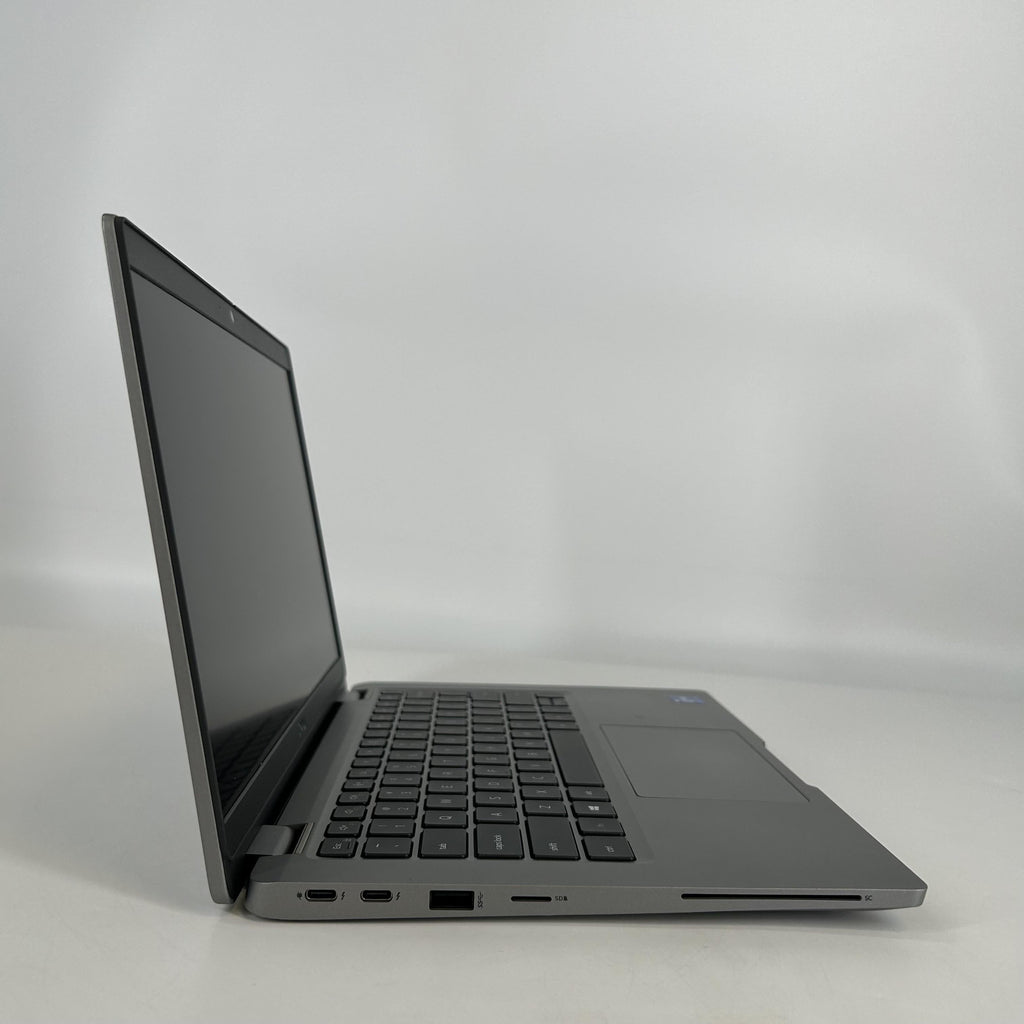 Dell Latitude 5320 13.3 Gray 3.0 GHz Intel Core i7 11th Gen. 16GB RAM 256GB Solid State Drive