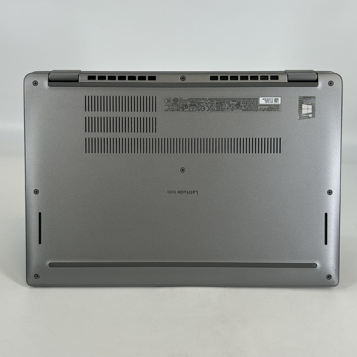 Dell Latitude 5320 13.3 Gray 3.0 GHz Intel Core i7 11th Gen. 16GB RAM 256GB Solid State Drive