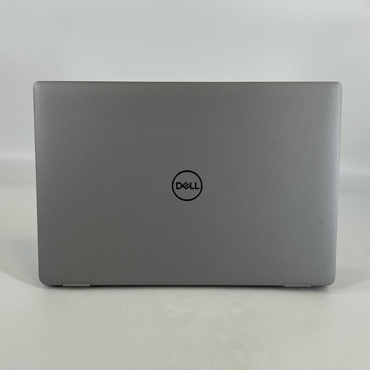 Dell Latitude 5320 13.3 Gray 3.0 GHz Intel Core i7 11th Gen. 16GB RAM 256GB Solid State Drive