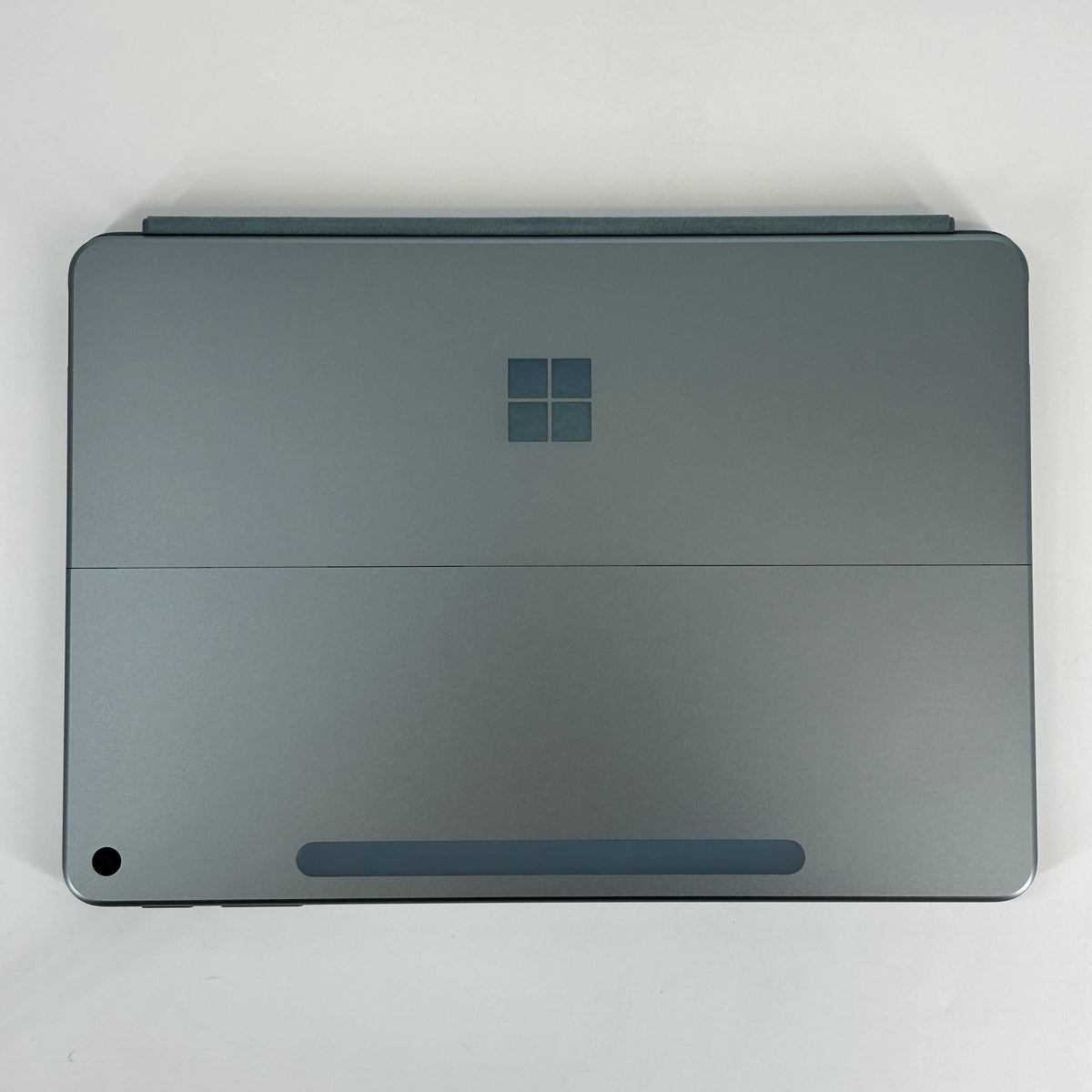 Surface Pro 12 Gray WiFi 3.3 GHz Qualcomm Snapdragon X Plus 16GB RAM 512GB UniversalFlashStorage