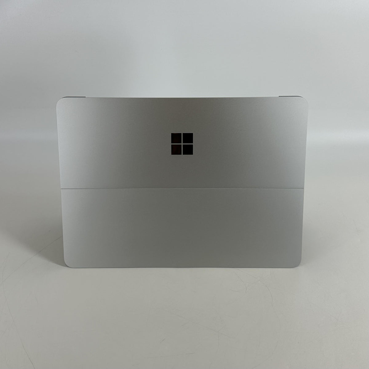 Microsoft Surface Laptop Studio 2 14.4 Silver 2.9 GHz Intel Core i7 13th Gen. 64GB RAM 2TB Solid State Drive NVIDIA GeForce RTX 4060 8 GB