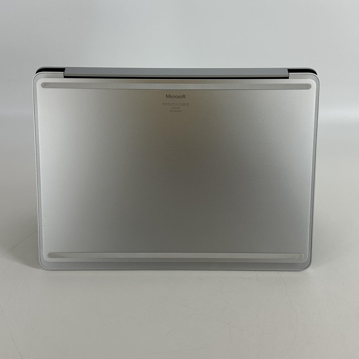 Microsoft Surface Laptop Studio 2 14.4 Silver 2.9 GHz Intel Core i7 13th Gen. 64GB RAM 2TB Solid State Drive NVIDIA GeForce RTX 4060 8 GB