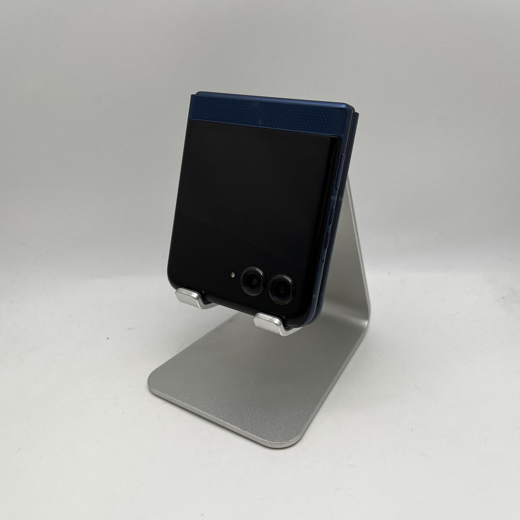 Motorola Razr (2025) 256GB Blue (Cricket)
