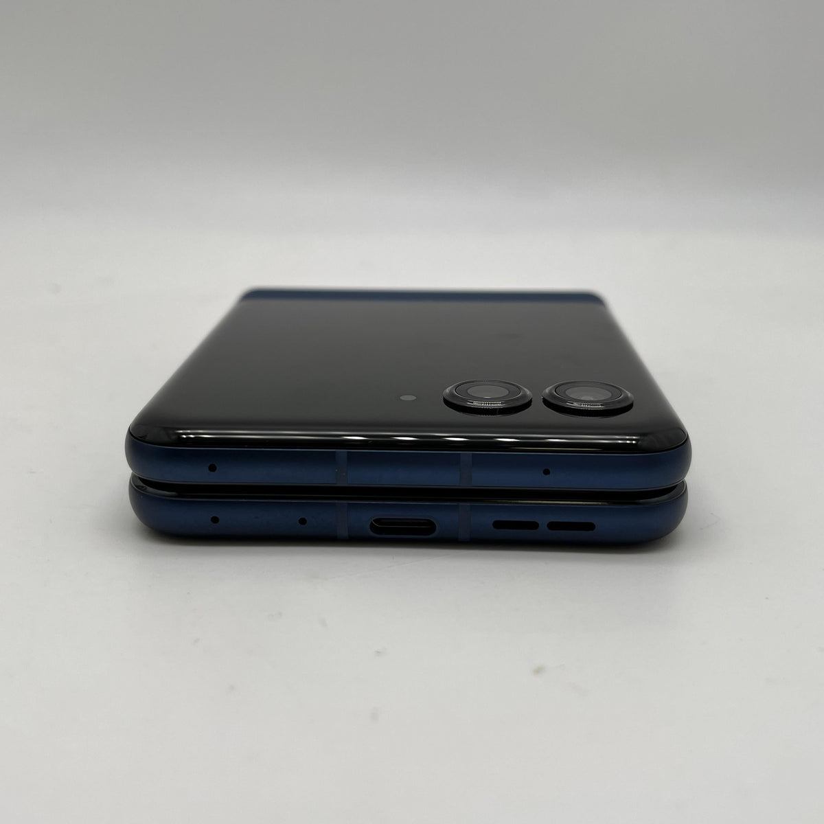 Motorola Razr (2025) 256GB Blue (Cricket)