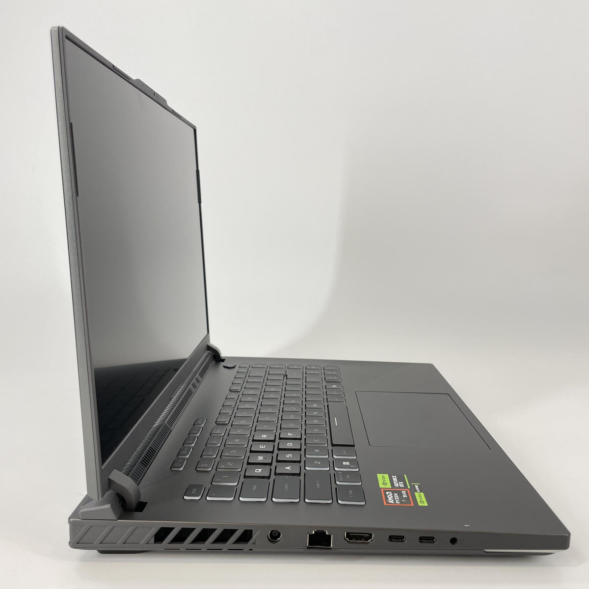 Asus ROG Strix G16 G614 16 Black 2.5 GHz AMD Ryzen 9 9955HX 16GB RAM 1TB Solid State Drive NVIDIA GeForce RTX 5060 8 GB