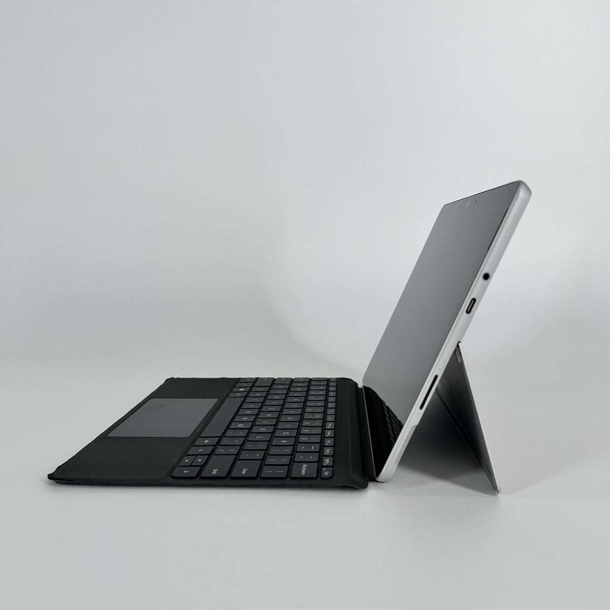 Microsoft Surface Go 2 10.5 WiFi 1.1 GHz Intel Core m3 8100Y 8GB RAM 128GB Solid State Drive