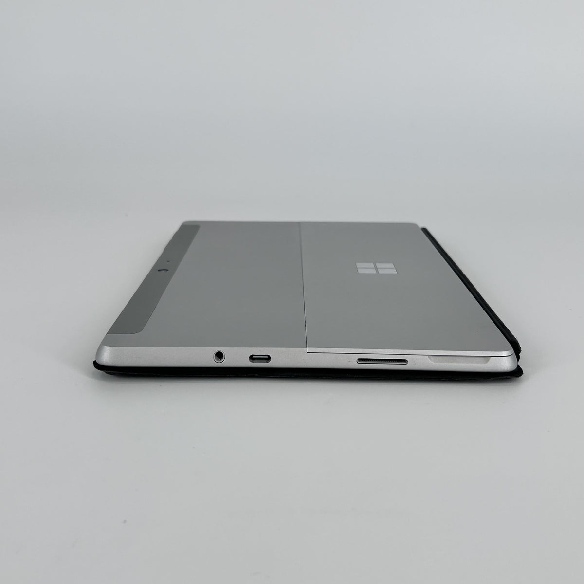 Microsoft Surface Go 2 10.5 WiFi 1.1 GHz Intel Core m3 8100Y 8GB RAM 128GB Solid State Drive