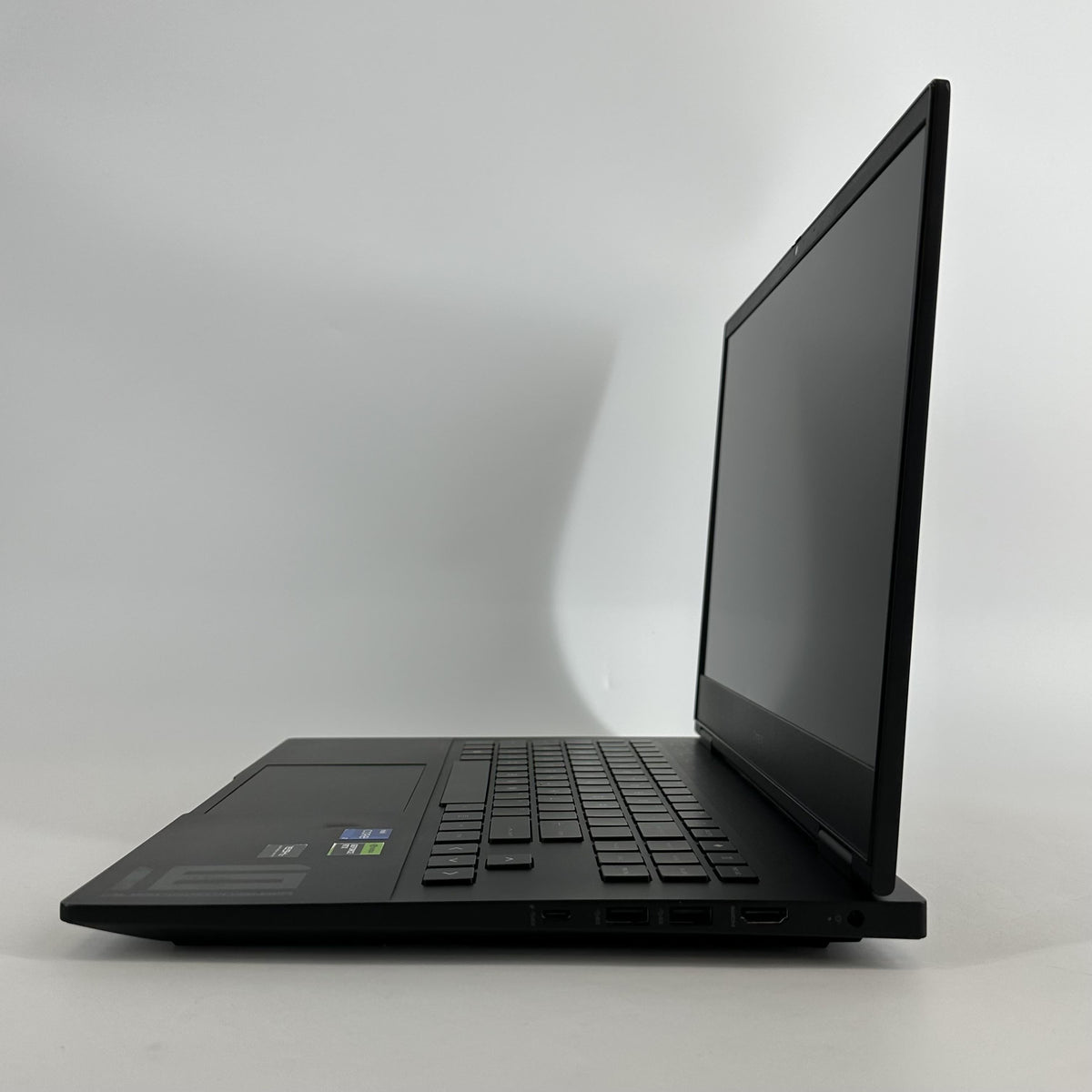 HP Omen 16 Black 2.4 GHz Intel Core i7 13th Gen. 16GB RAM 1TB Solid State Drive NVIDIA GeForce RTX 4060 8 GB