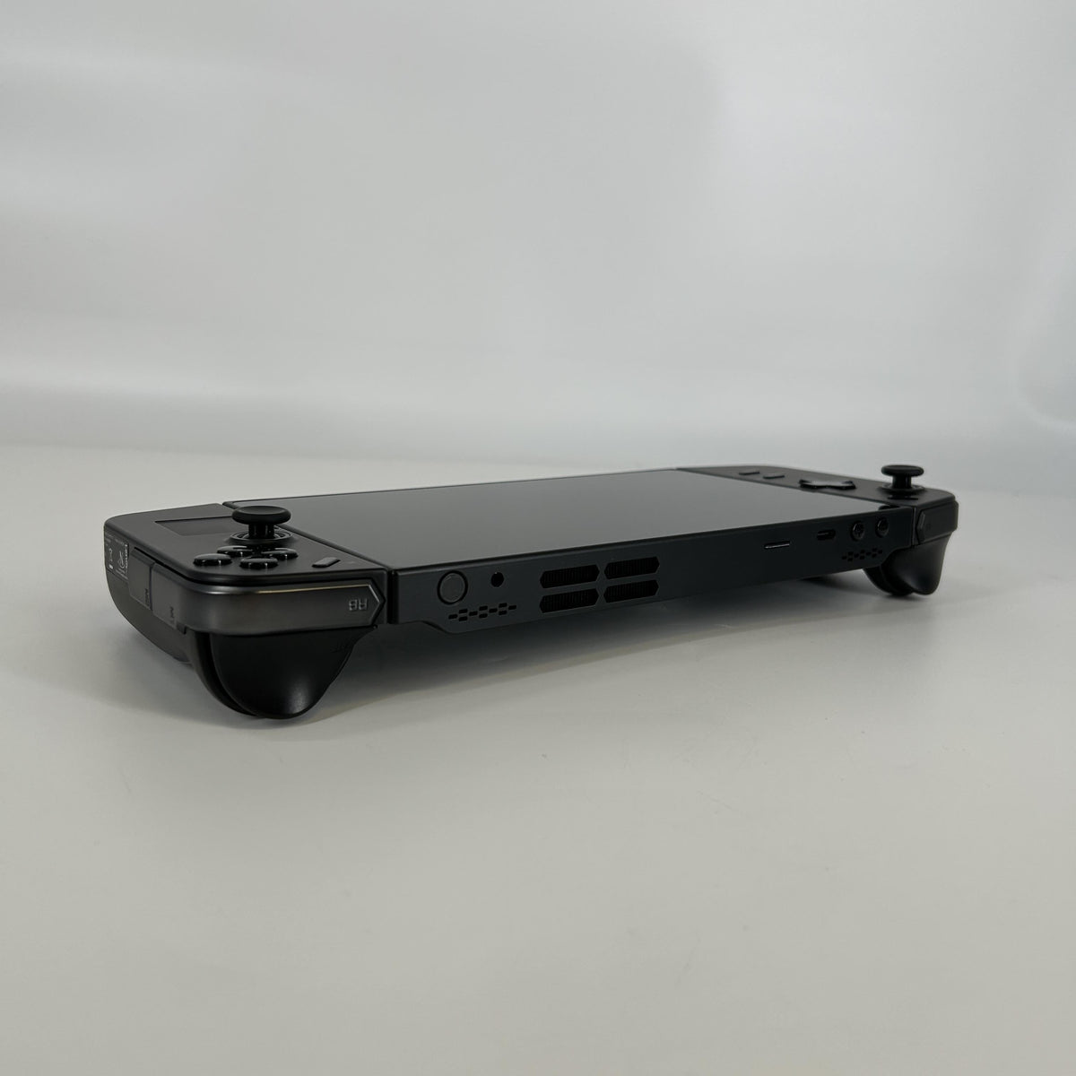 Lenovo Legion Go AMD Ryzen Z1 Extreme 16GB RAM 1TB Solid State Drive