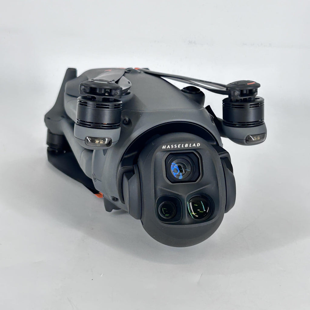 DJI Mavic 4 Pro Gray