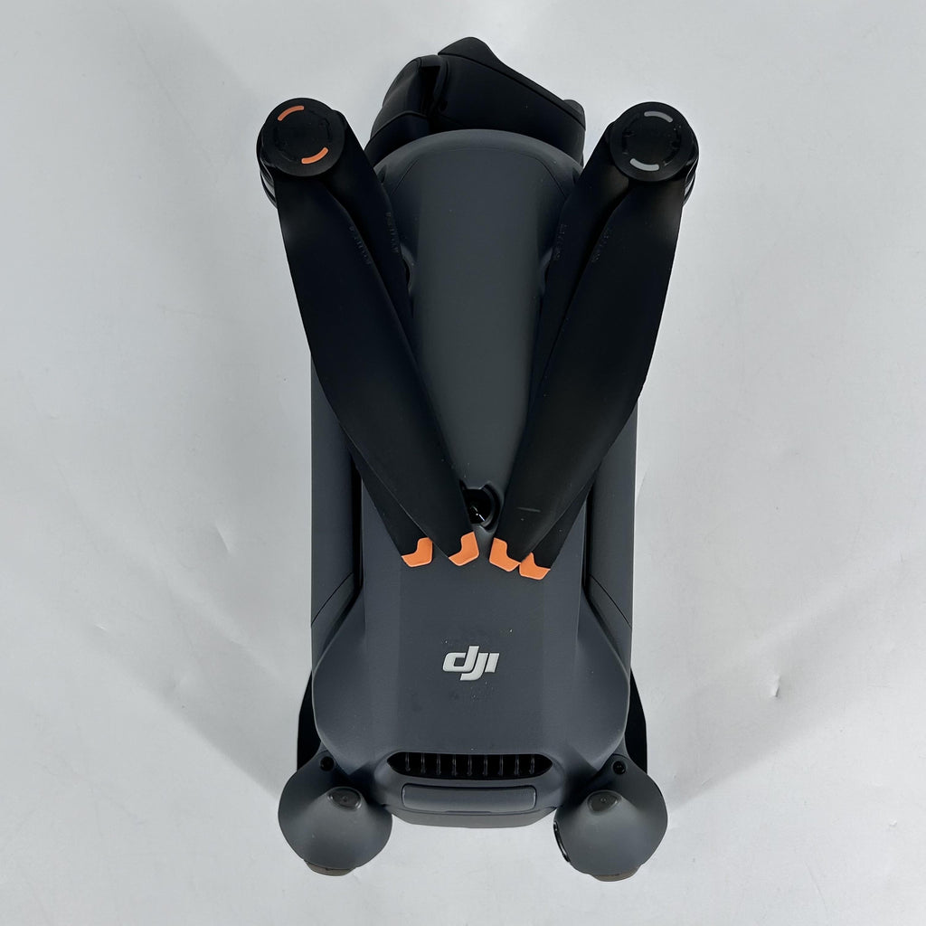 DJI Mavic 4 Pro Gray