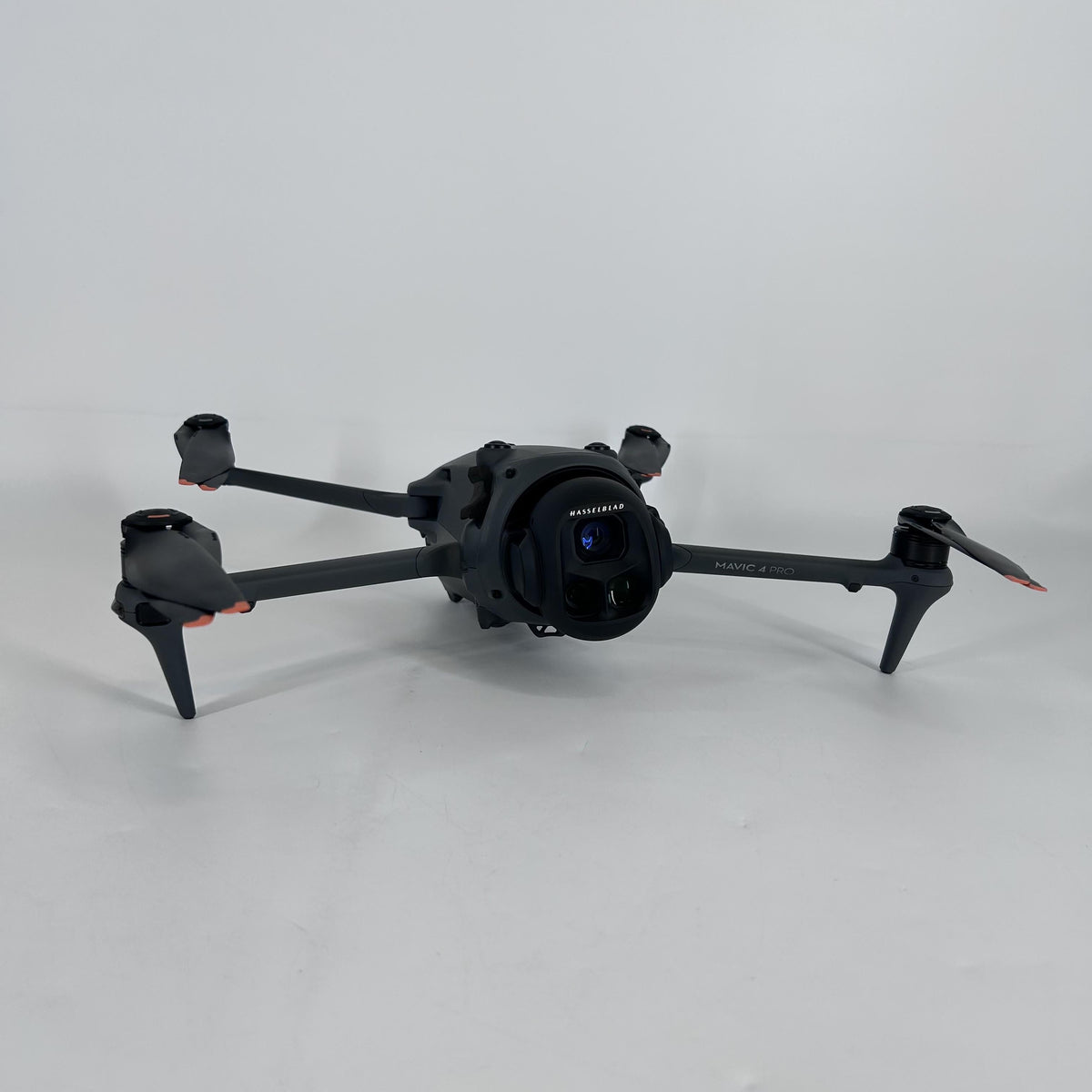 DJI Mavic 4 Pro Gray