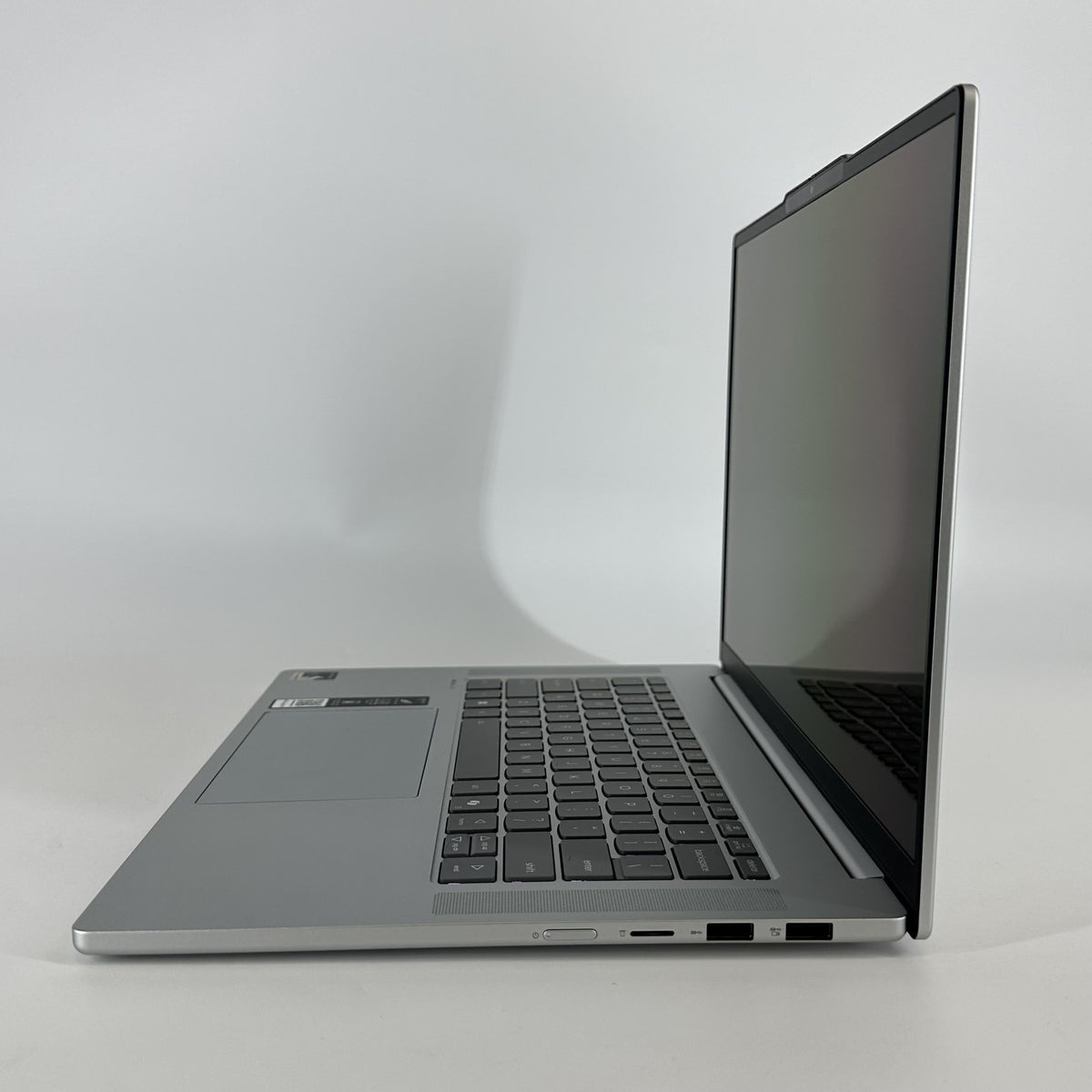 Lenovo IdeaPad Slim 5x 15.3 Cloud Grey 4.0 GHz Qualcomm Snapdragon X2 Plus 16GB RAM 1TB Solid State Drive